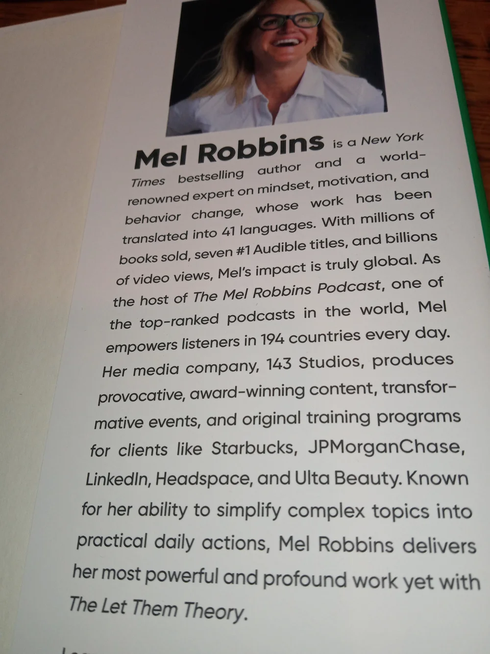 The Let Them Theory Coffee Table Book - Mel Robbins
